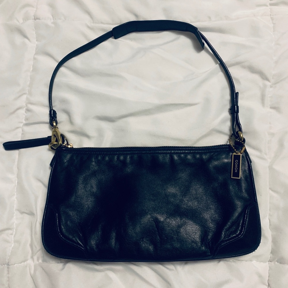 Vintage authentic classic leather coach bag